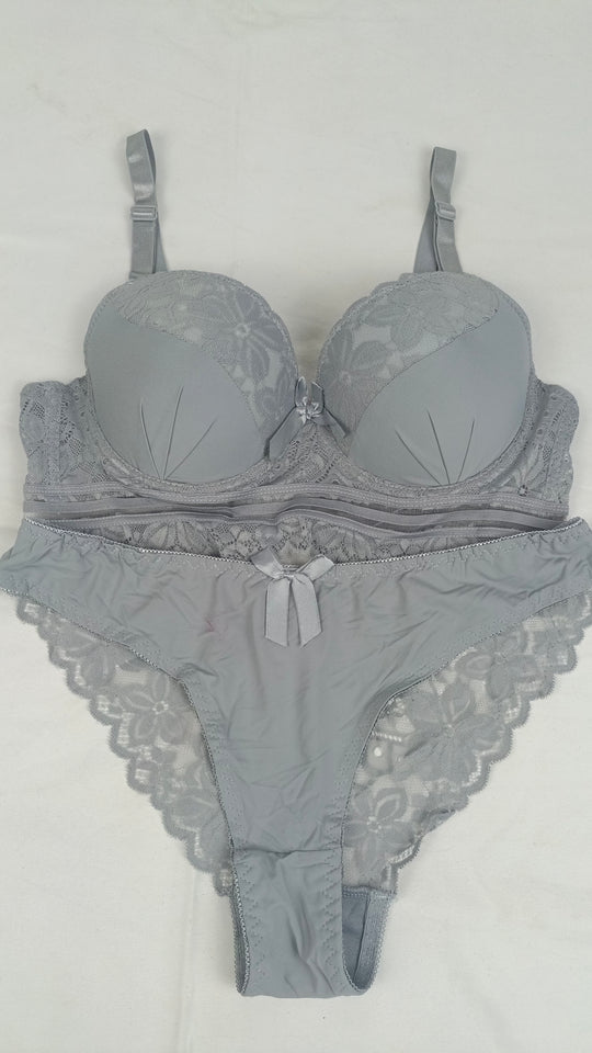 Stylish Grey Single Padded Bra With Matching Panty